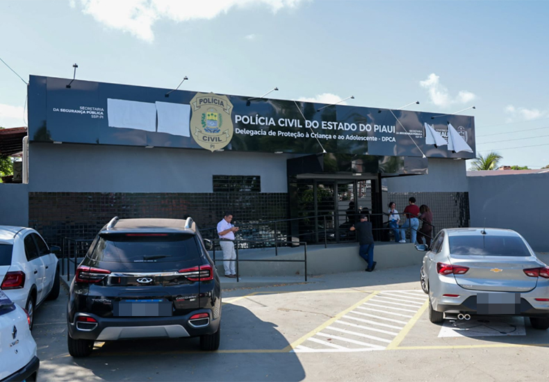 Professor de futebol é preso em Teresina suspeito de exploração sexual contra aluno de 14 anos