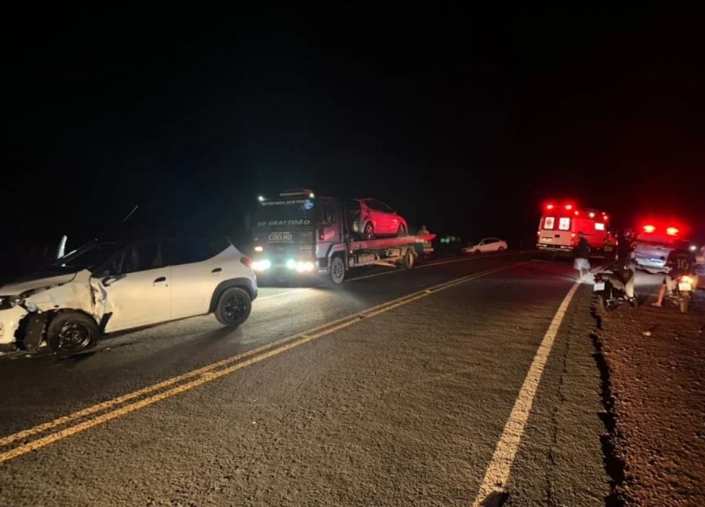 Motociclista fica gravemente ferido após colisão com carro na PI-245, no Sul do Piauí