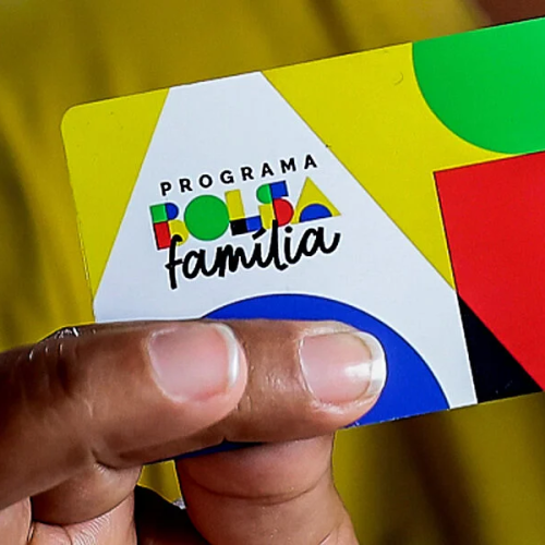 IBGE aponta que 18 milhões de famílias receberam benefícios sociais em 2025
