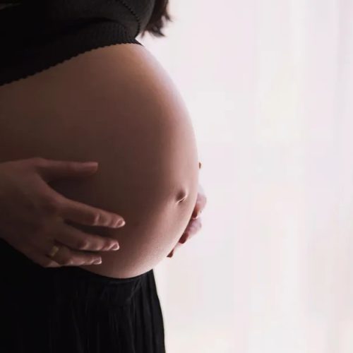 Meninas Invisíveis: Estudo aponta grave subnotificação de violência sexual em gestações infantis no Maranhão