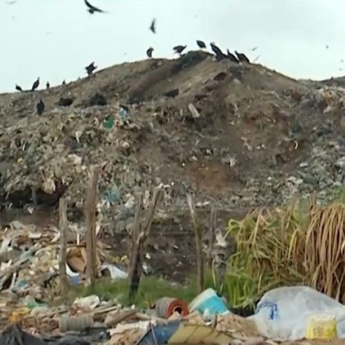 Justiça Federal determina desativação de lixão em território reivindicado por indígenas em Viana