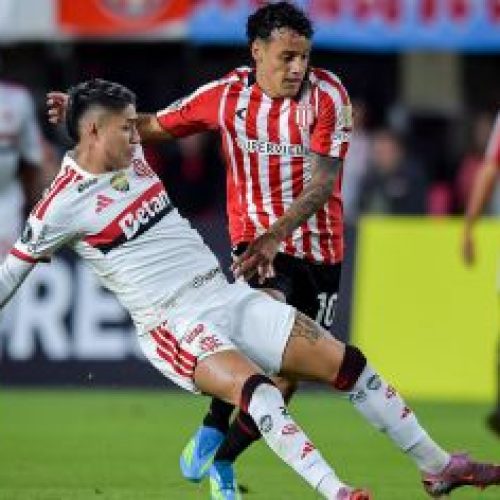Empate fora de casa freia embalo do Flamengo na Libertadores