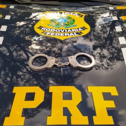 PRF captura foragido internacional durante abordagem na BR-226, em Barra do Corda