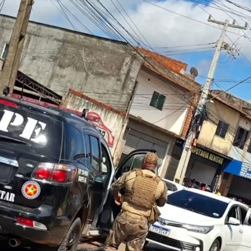 Operação policial prende 15 suspeitos de envolvimento em ataque brutal no Maranhão