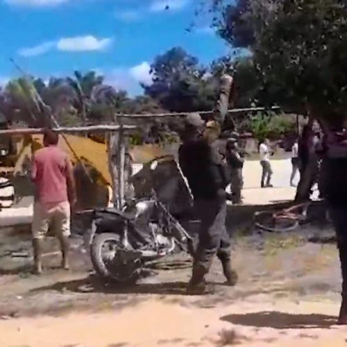 Moradores protestam contra obra da Prefeitura em Buriti e confusão com a PM gera tensão na zona rural